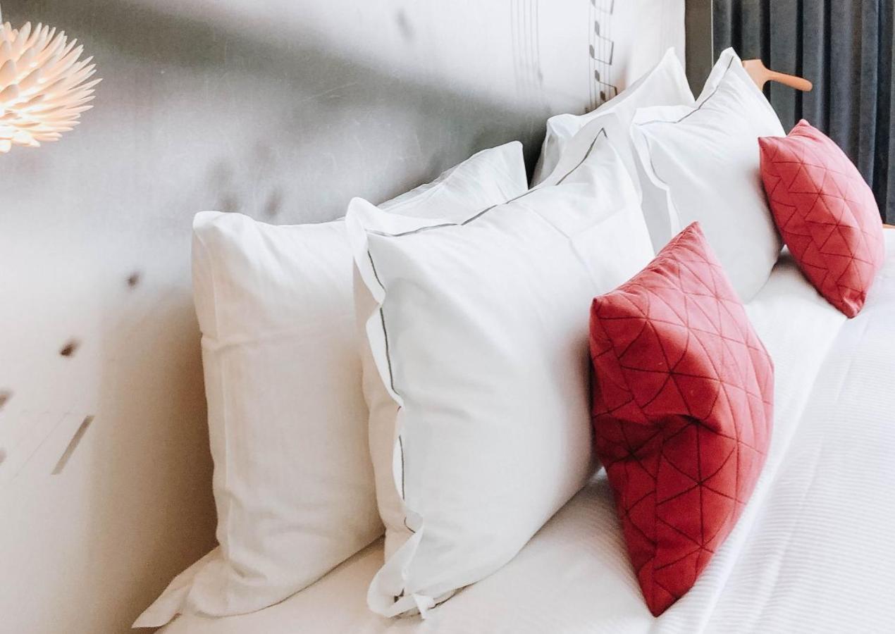 Hotel De Sers Champs Elysees Párizs Kültér fotó